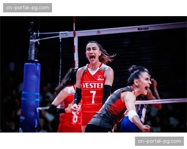 人物聚焦:多米尼加中锋阿尔佩伦·申京接受土耳其媒体采访,谈国际球员责任